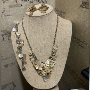Shell and silver necklace earrings and bracelet